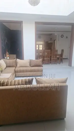 Furnished 5bdrm House in Nugegoda for rent