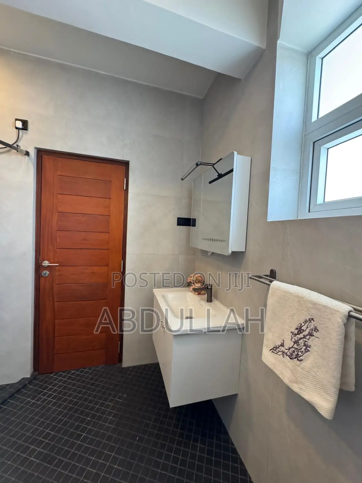 Furnished 3bdrm Apartment in Union Place for rent
