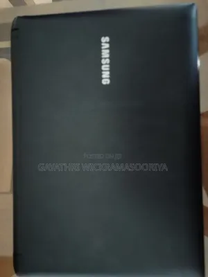 Laptop Samsung 2GB Intel Atom SSD 320GB