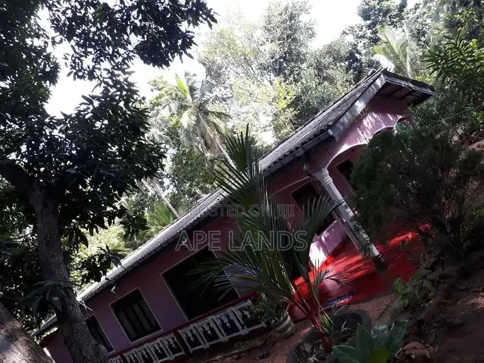 Land for Sale in Sigirya