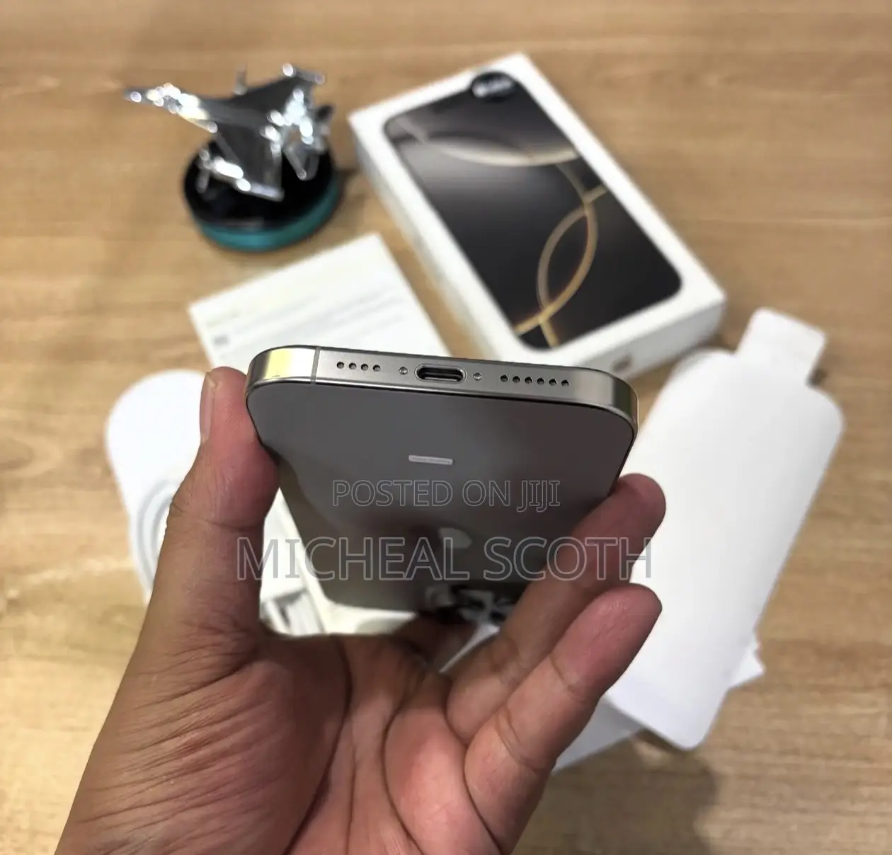 New Apple iPhone 16 Pro Max 512 GB Silver