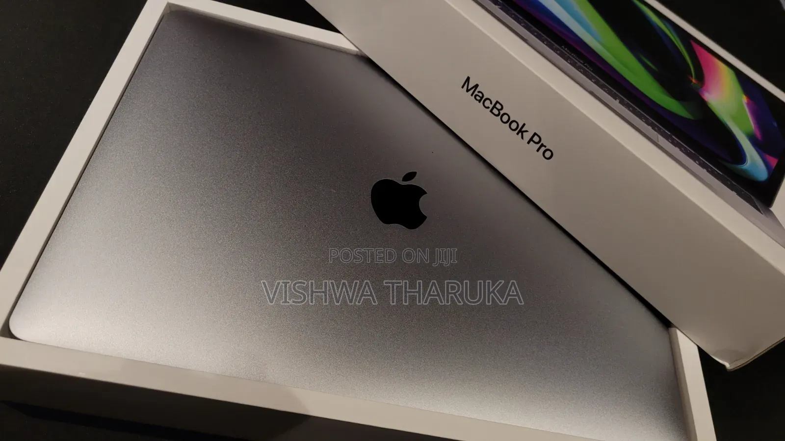 Laptop Apple MacBook Pro 2022 M2 8GB Apple M2 SSD 512GB