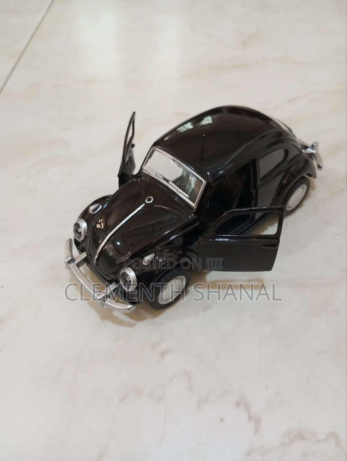 1/36 Volkswagen Model Car