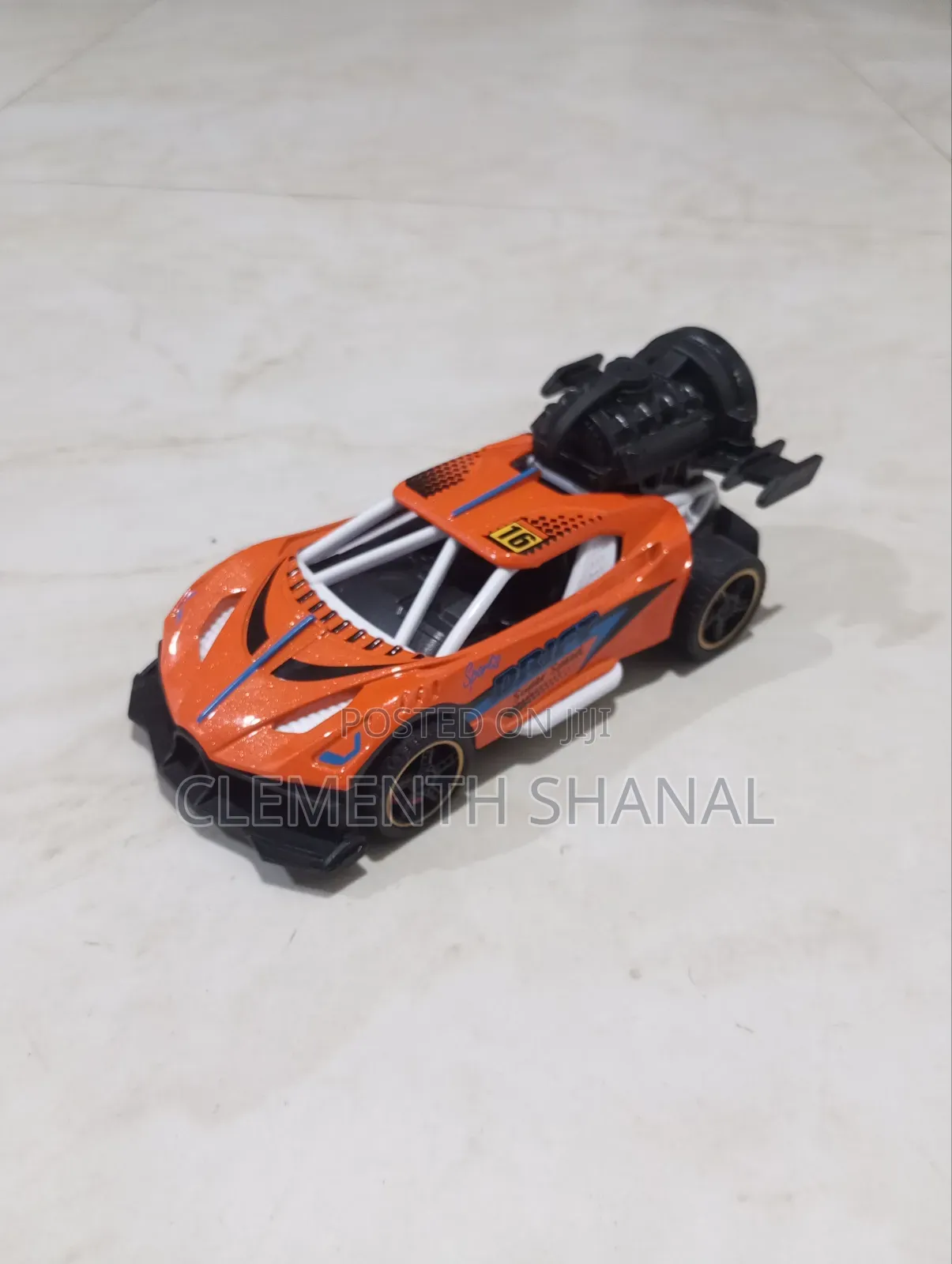 1/36 Spray Model Car
