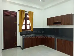 3bdrm Apartment in Angoda for rent