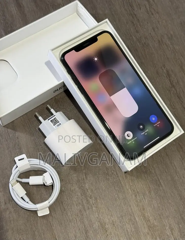 New Apple iPhone 11 Pro Max 256 GB