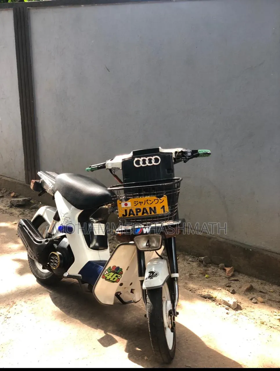 Suzuki Bike 2015 White