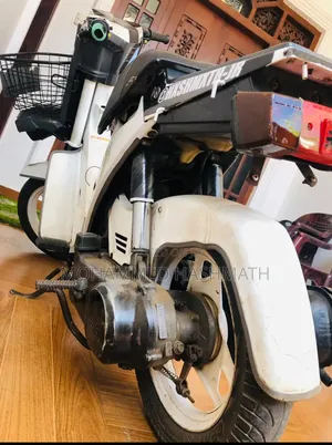 Suzuki Bike 2015 White