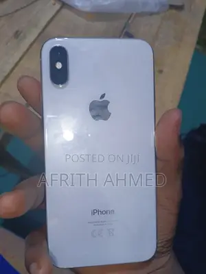 Apple iPhone X 64 GB White