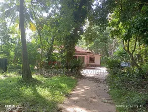 Land With House Nattandiya