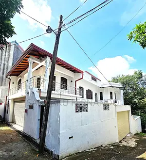 6bdrm House in Battaramulla for rent