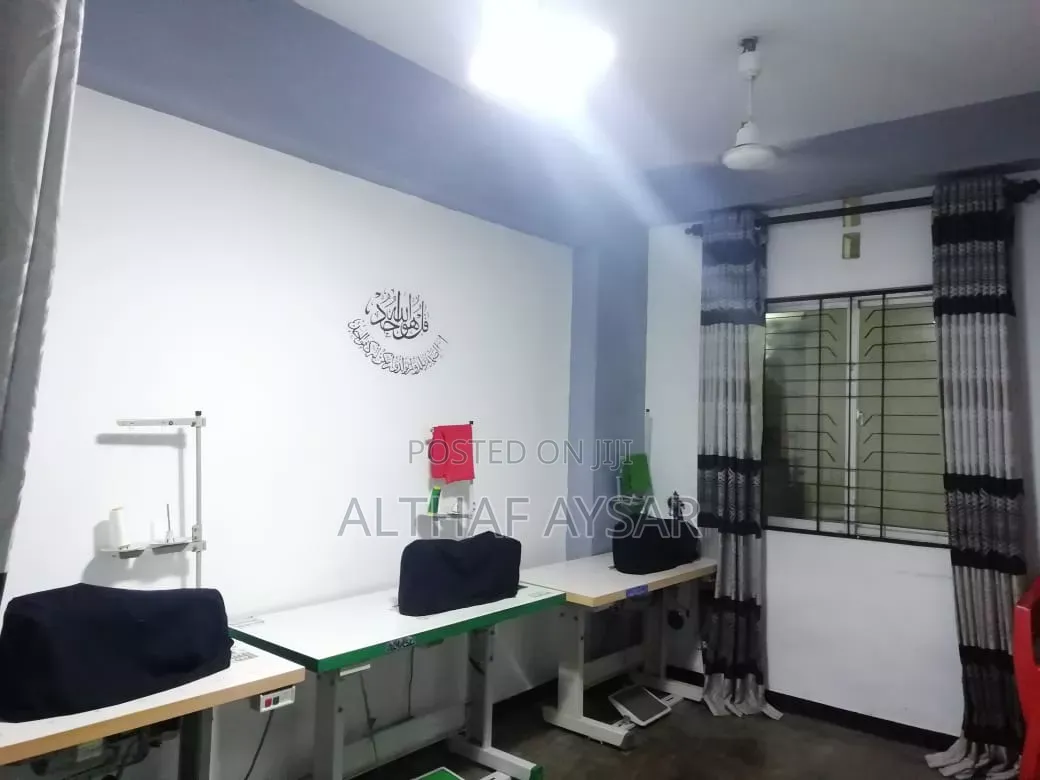2bdrm Block of Flats in Madampitiya for sale