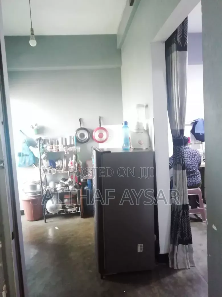 2bdrm Block of Flats in Madampitiya for sale