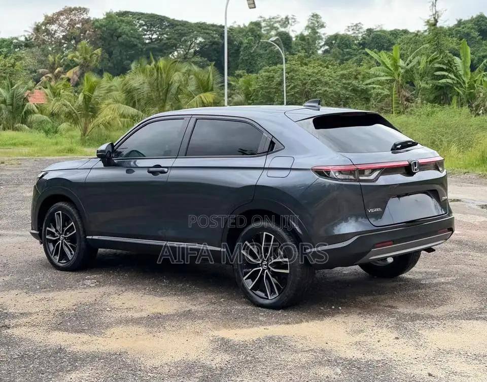 Honda Vezel 2022 Gray