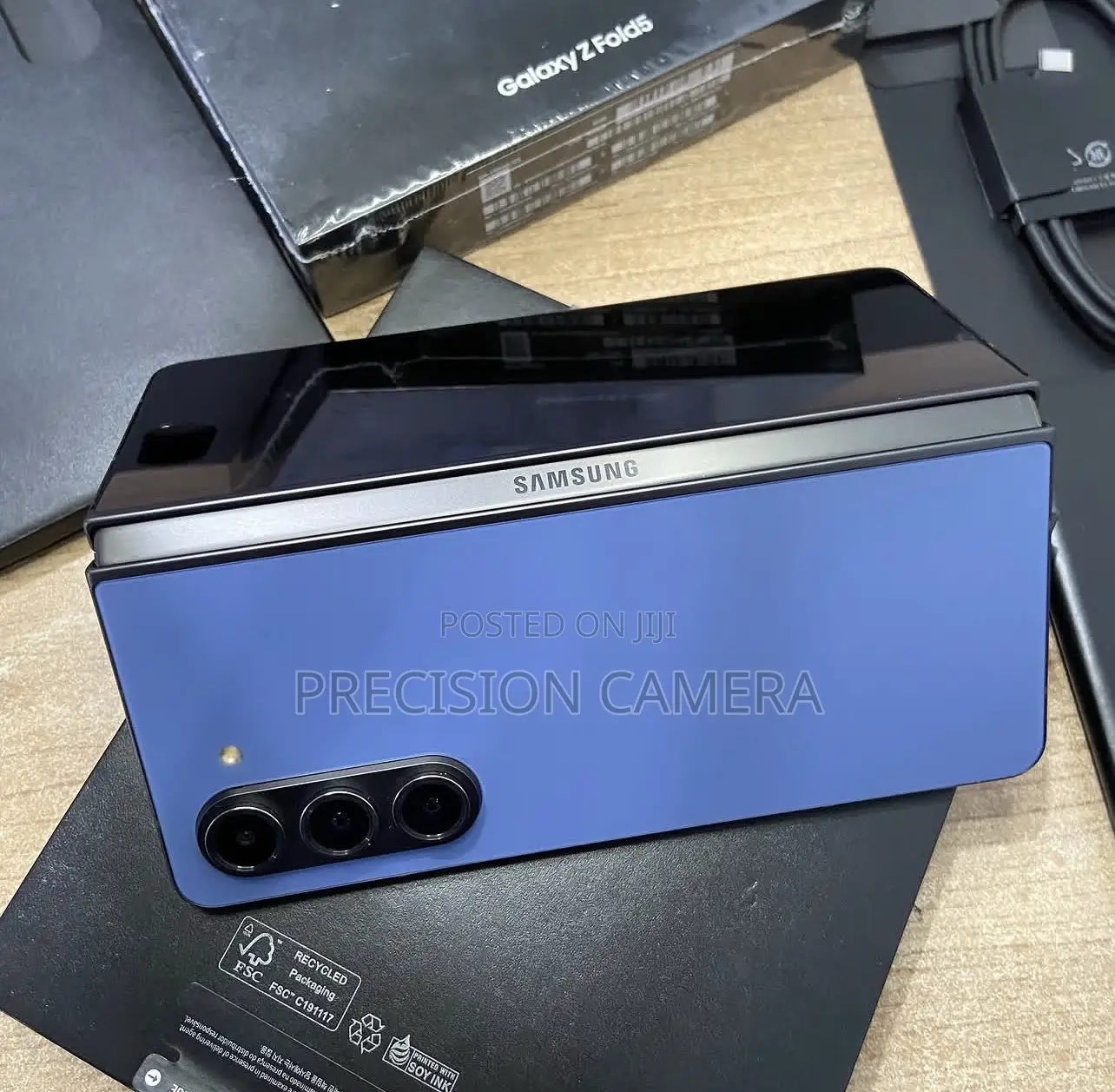 New Samsung Z 16 GB Blue