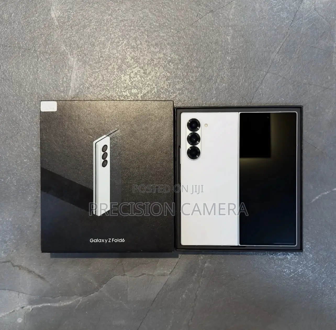 New Samsung Galaxy Fold 512 GB White