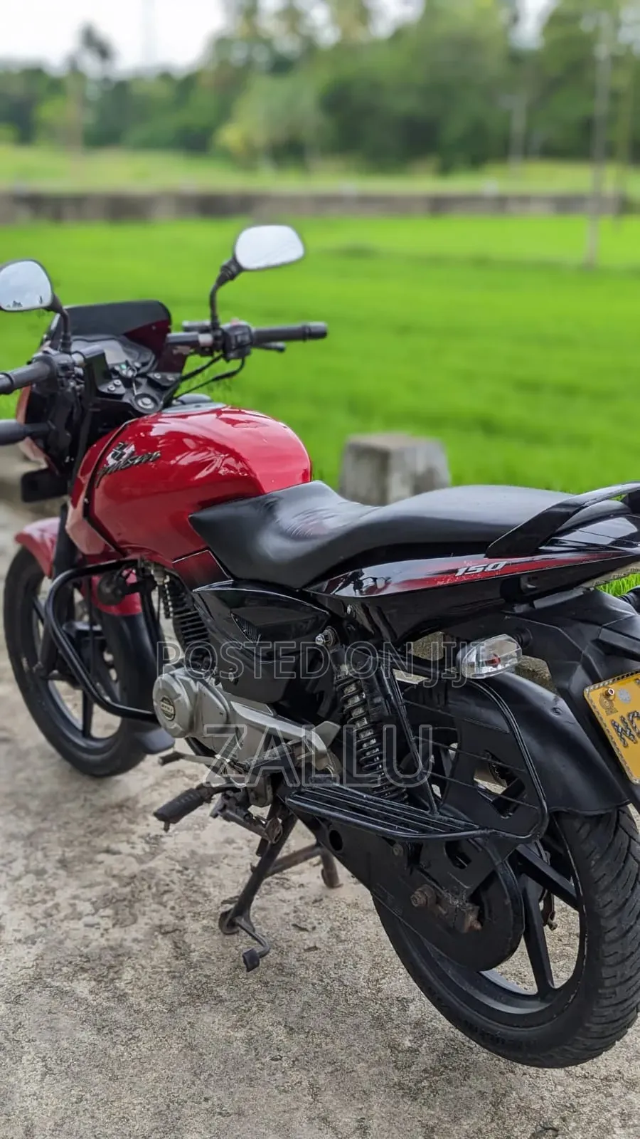 Bajaj Pulsar 150 2013 Black