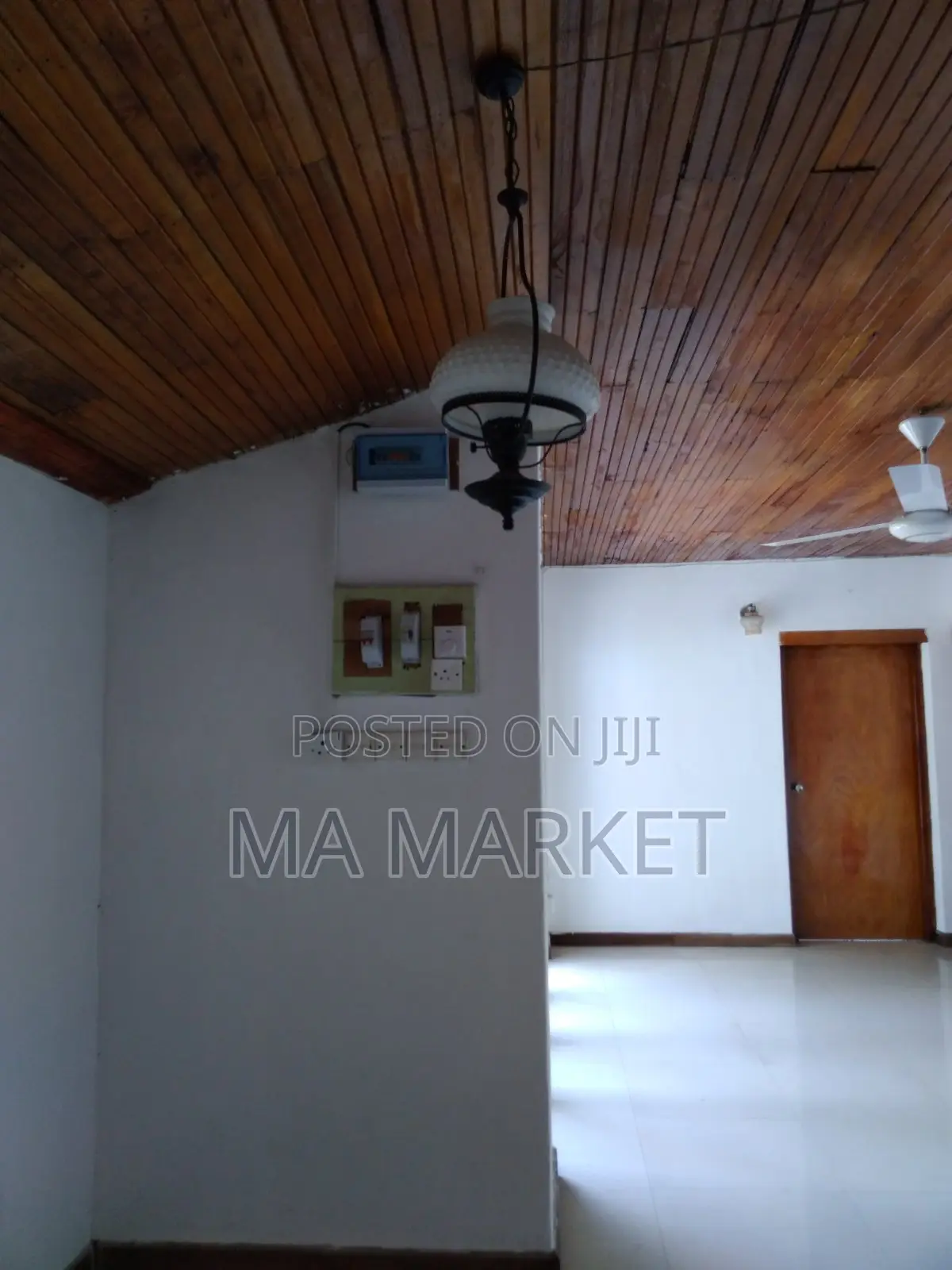 3bdrm House in Upstairs, Kotte for rent