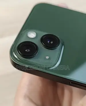 New Apple iPhone 13 128 GB Green