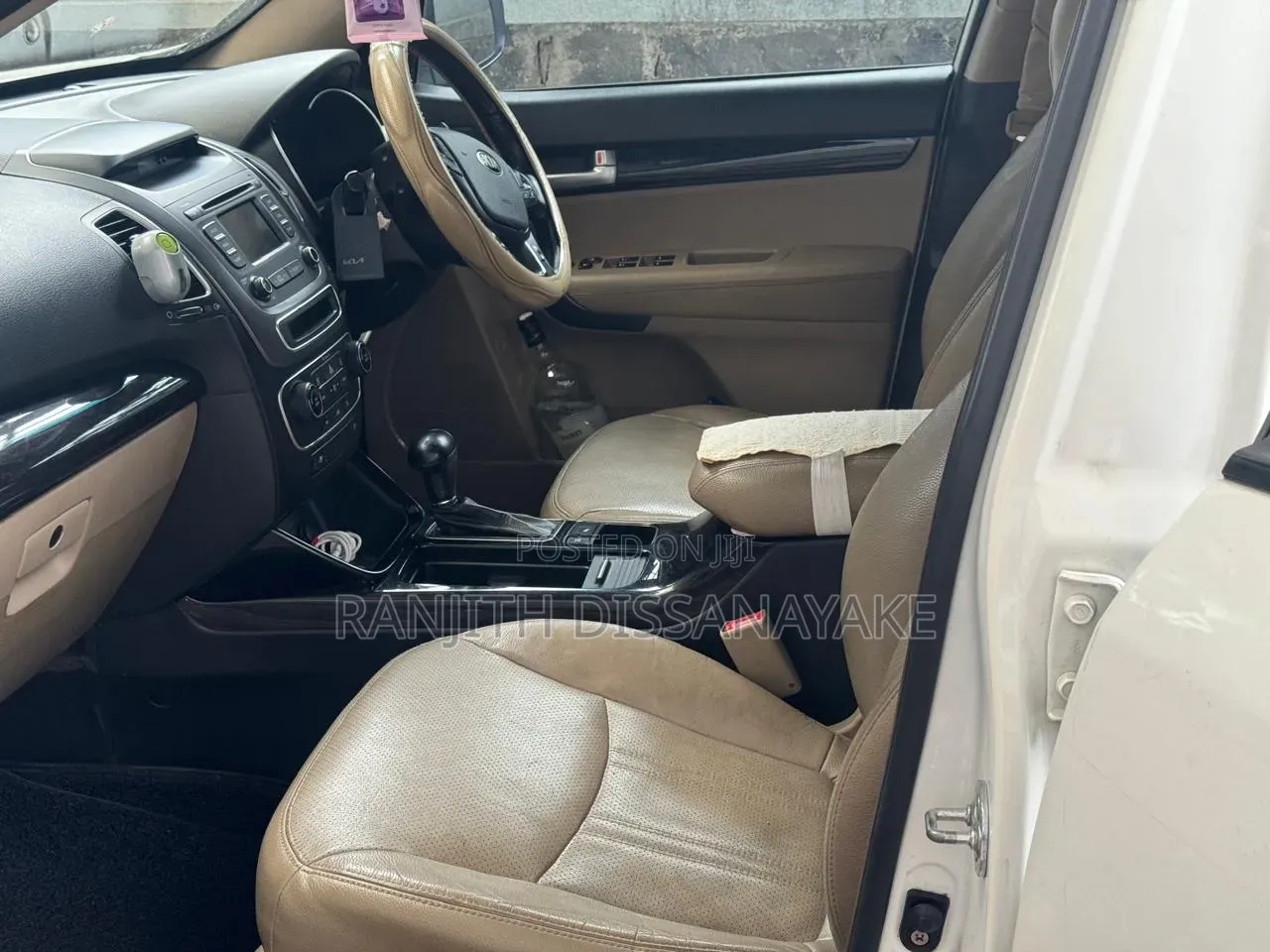 Kia Sorento 2013 Off white