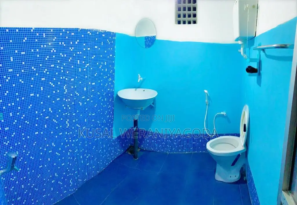 Luxury Room for a Single Person Available for Rent in Matara City