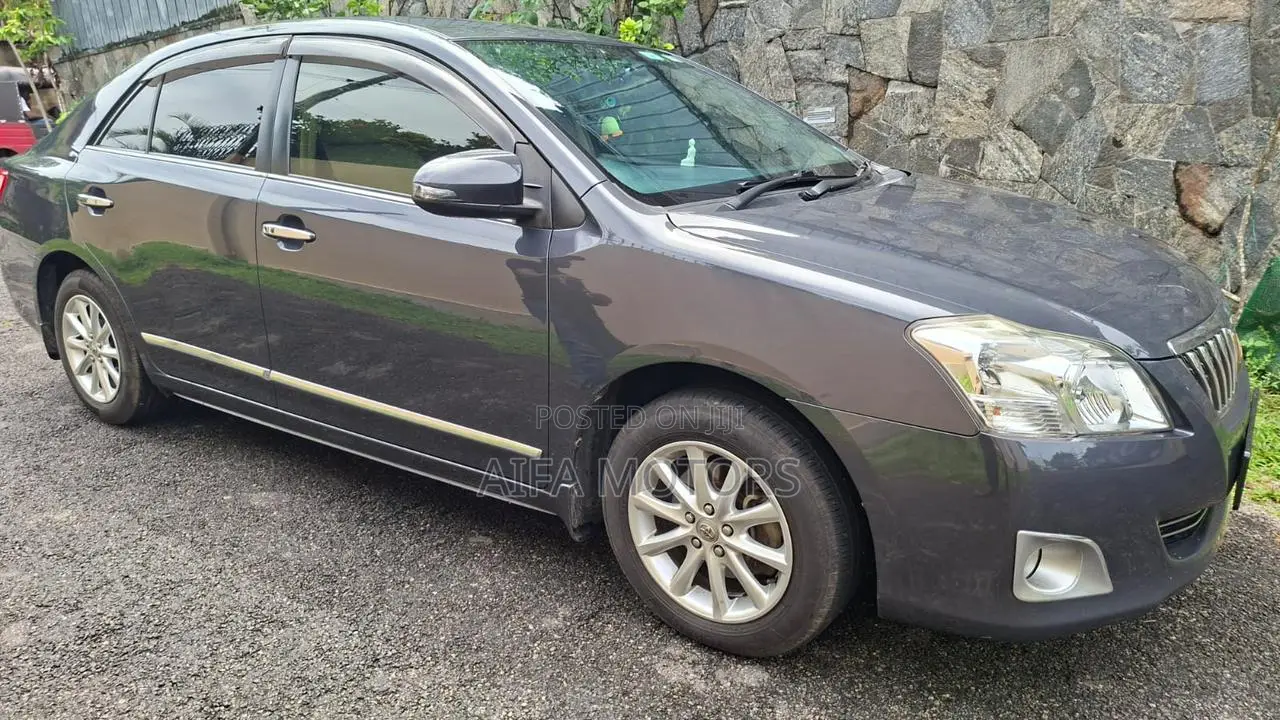 Toyota Premio 1.5 FWD 2015 Gray