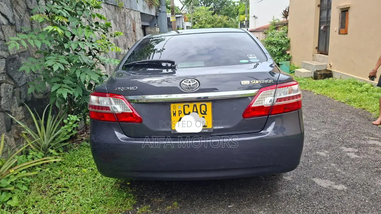 Toyota Premio 1.5 FWD 2015 Gray