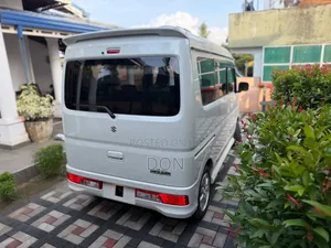New Suzuki Wagon 2025 Off white