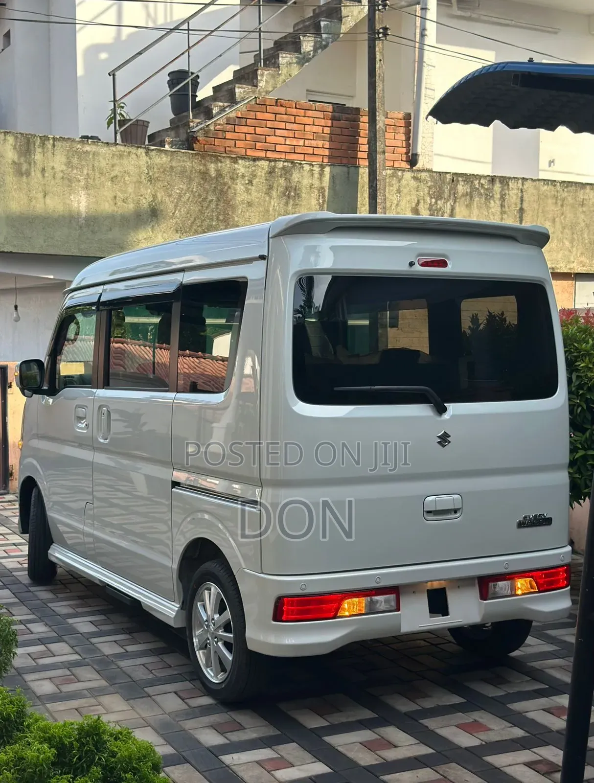 New Suzuki Wagon 2025 Off white