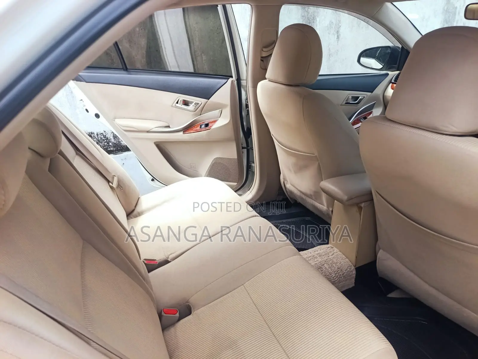 Toyota Premio 2016 White