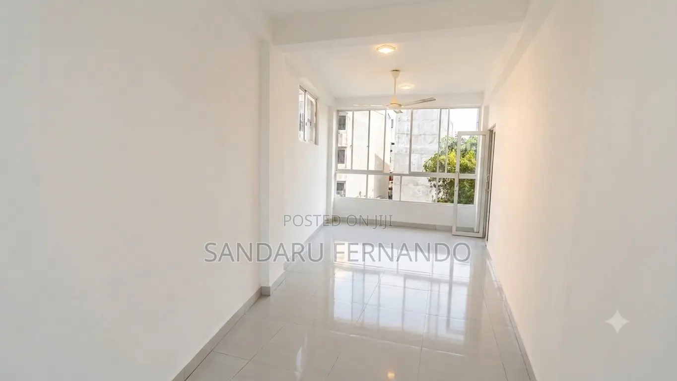 Spacious Commercial Floor for Rent at Udahamulla Station Road, Nugegod