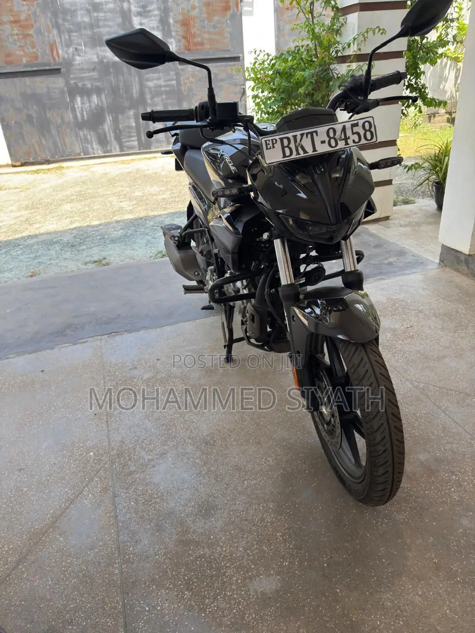 New Hero Xtreme 125R 2026 Black
