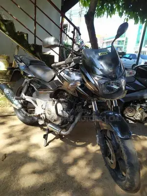 Bajaj Pulsar 180 (Used) 2016