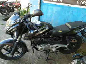 Bajaj Pulsar 180 Black 2016