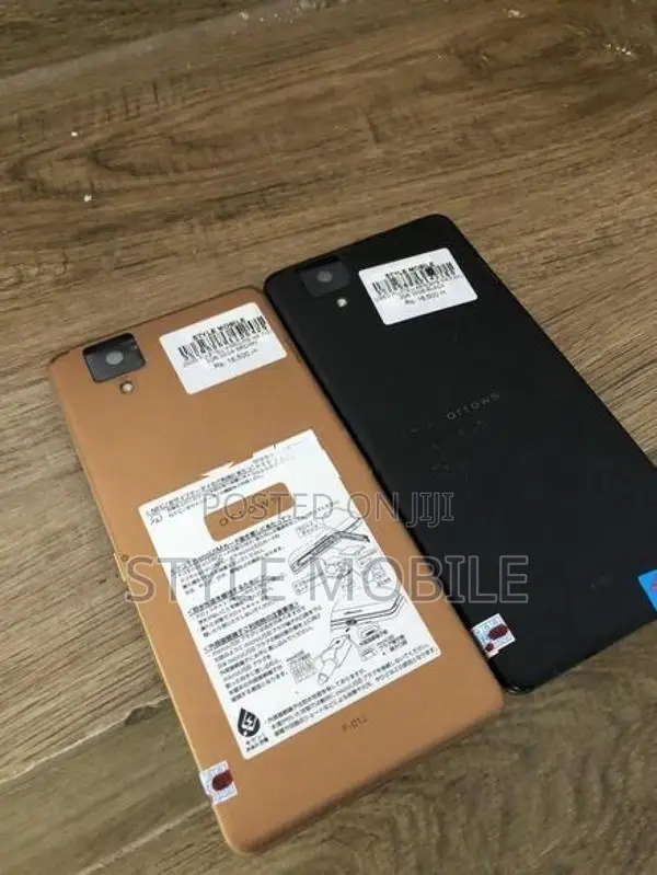 Arrows NX 32GB (Used)