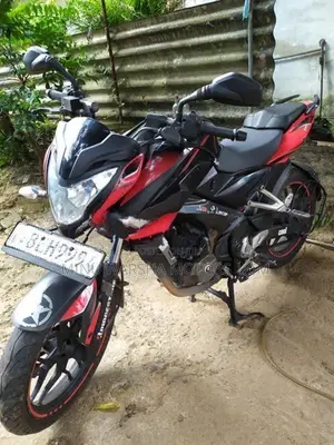 Bajaj Pulsar NS200 Red 2016