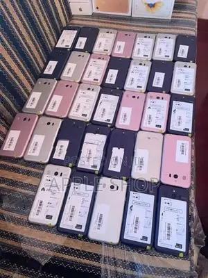 Sharp Aquos Crystal 704sh (Used)