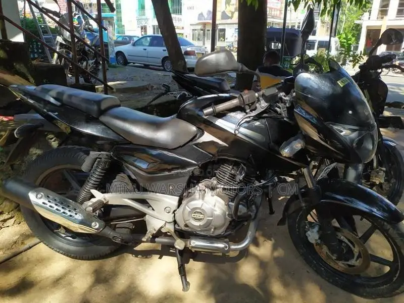 Bajaj Pulsar 180 (Used) 2016