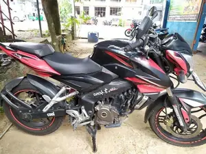 Bajaj Pulsar NS200 Red 2016