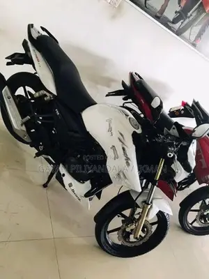 TVS Apache White 2016