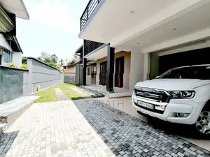 New Designed Brand Upstairs House for Sale - Pannipitiya