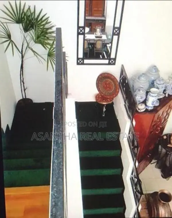(LD165) 02 Story House With 9.5 P for Sale Thalawathugoda