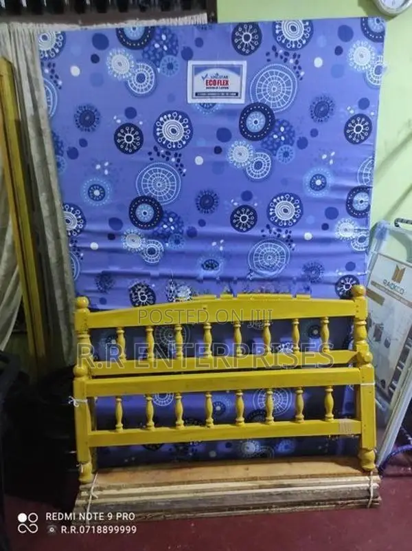 6*4 Actonia Double Bed with Mattresses (72*48)