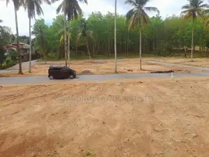Land for Sale in Kosgama