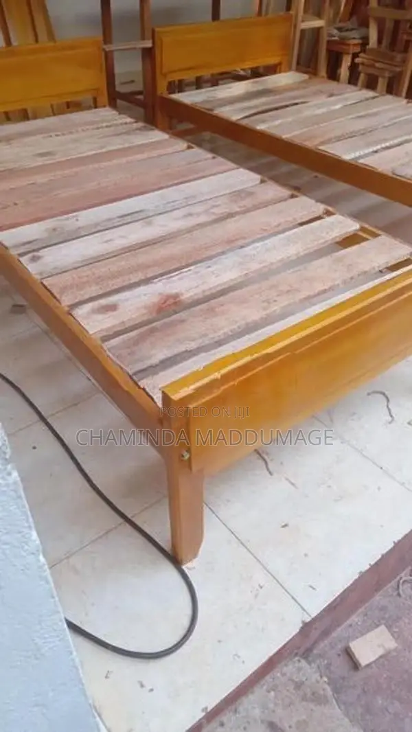 Bed Varnish 6ft *3ft