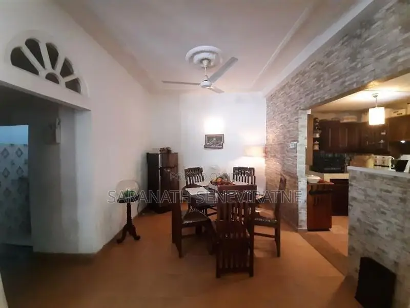 දෙමහල නිවස බෝකුන්දර විකිණීමට