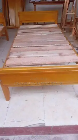 Bed Varnish 6ft *3ft