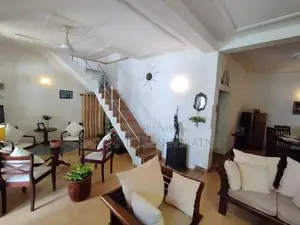 දෙමහල නිවස බෝකුන්දර විකිණීමට