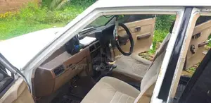Mitsubishi Lancer Box 1985