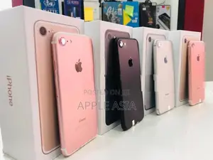 Apple iPhone 7 32-GB (Used)